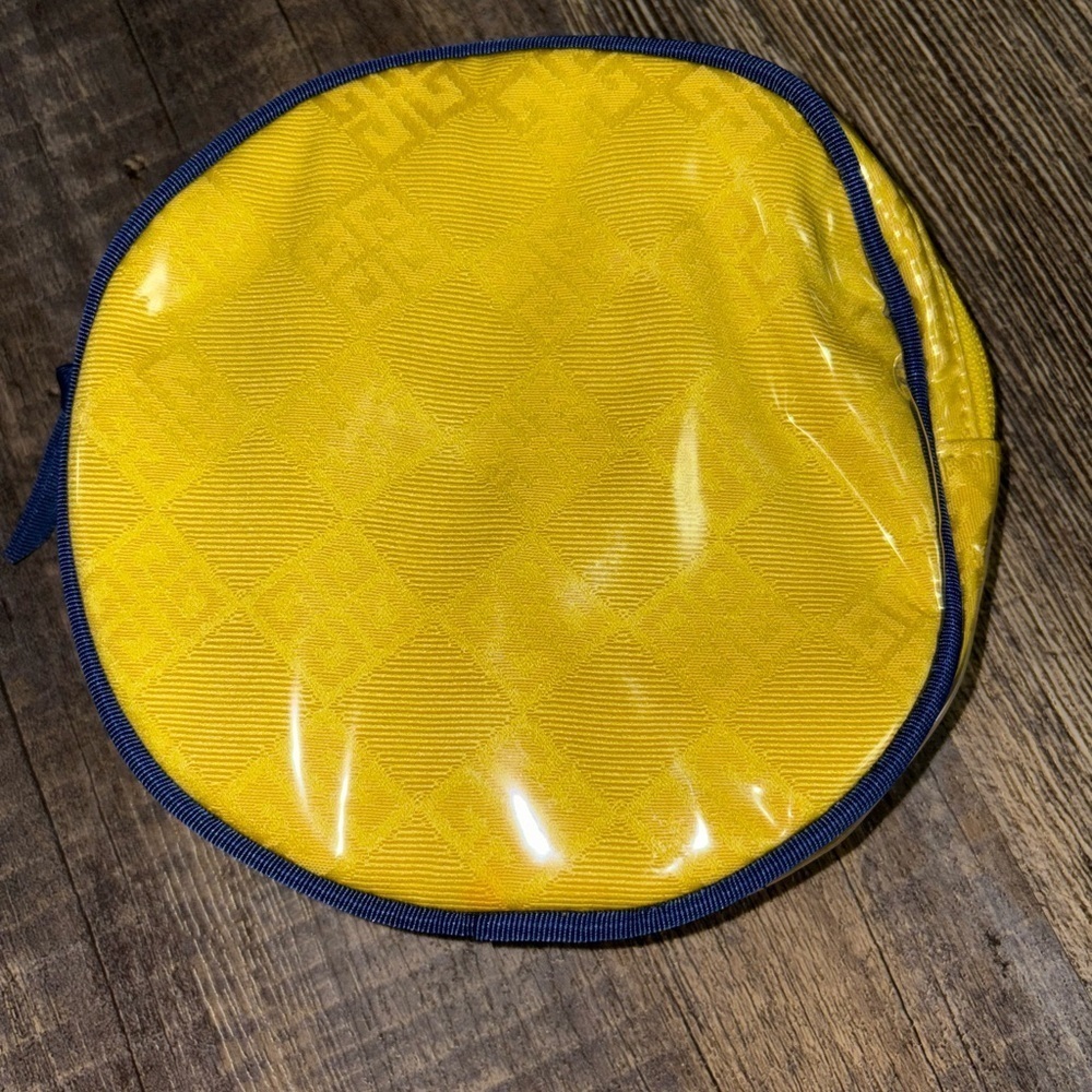 Amarige de Givenchy Yellow Navy Cosmetic Travel Pouch Round Zip Bag - Picture 3 of 8
